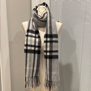 Saks Fifth Avenue Gray Plaid Cashmere Blend Scarf
